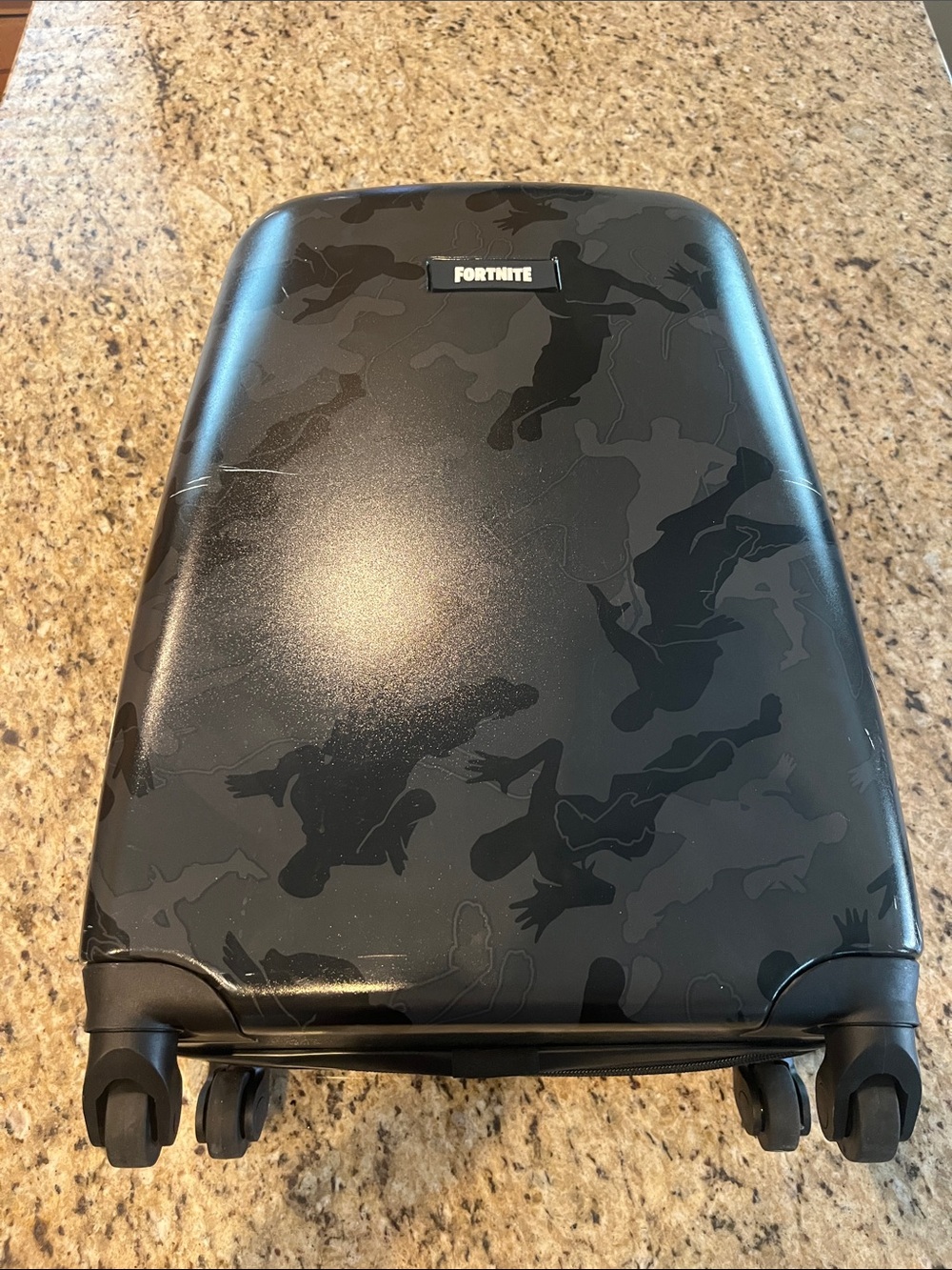 Fortnite Kids Hard-Shell Carry-On Luggage - Black Camo